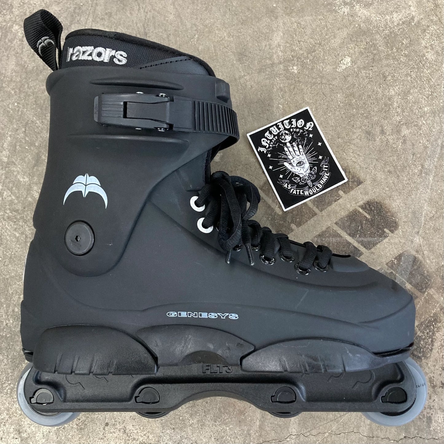 Razors Genesys Black inline skates